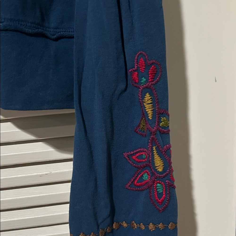 Johnny Was Blue Embroidered Sweater - Picture 4 of 4